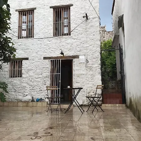 Отель Trea Homes - Castle House